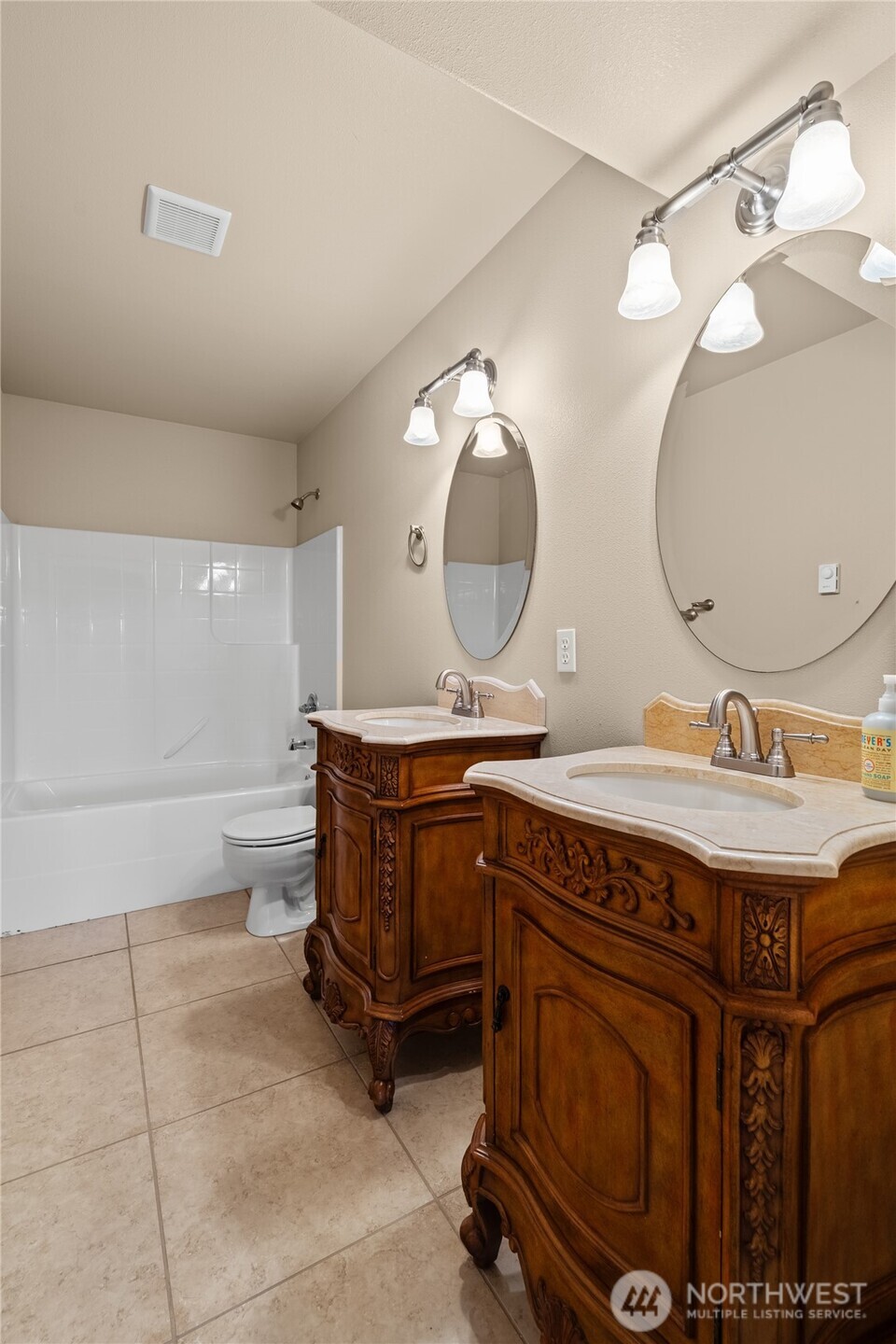 231 E Linda Vista Court Property Photo 33