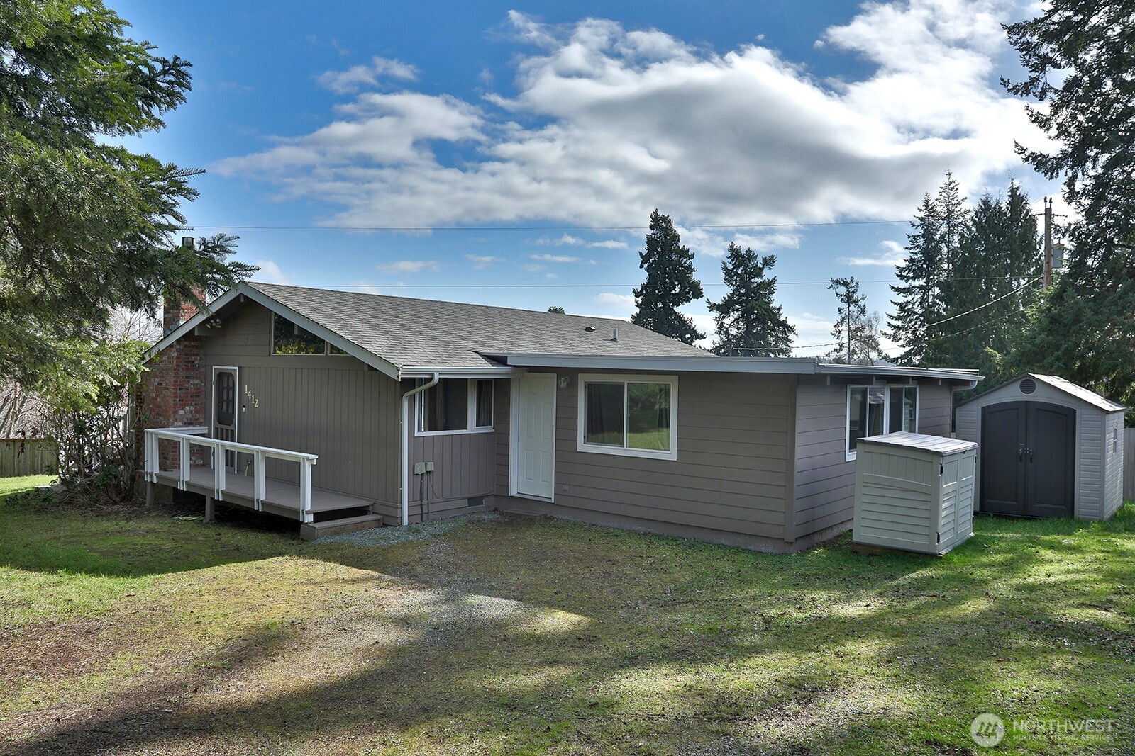 1412 Commodore Place Property Photo 4
