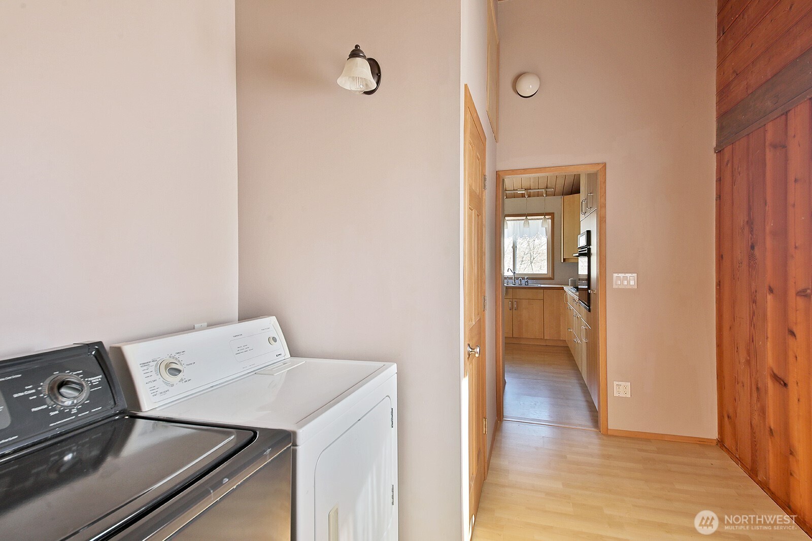 1412 Commodore Place Property Photo 24
