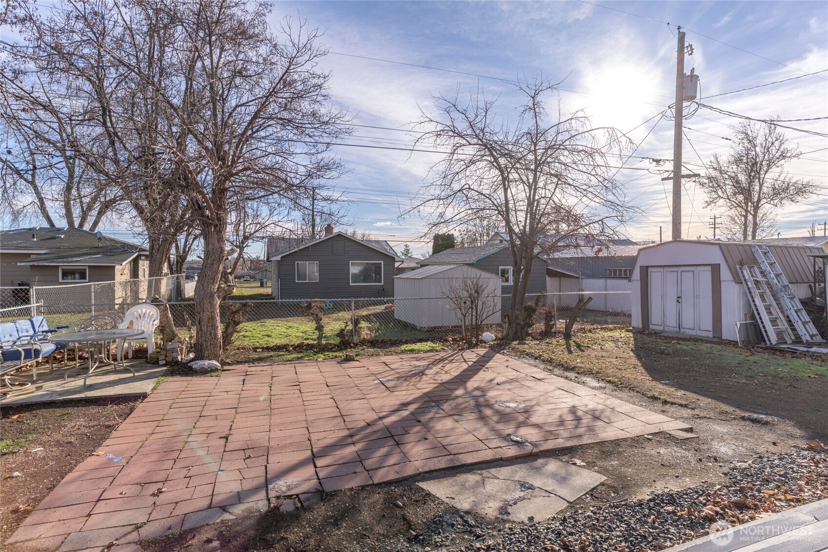 2427 W Texas Street Property Photo 20