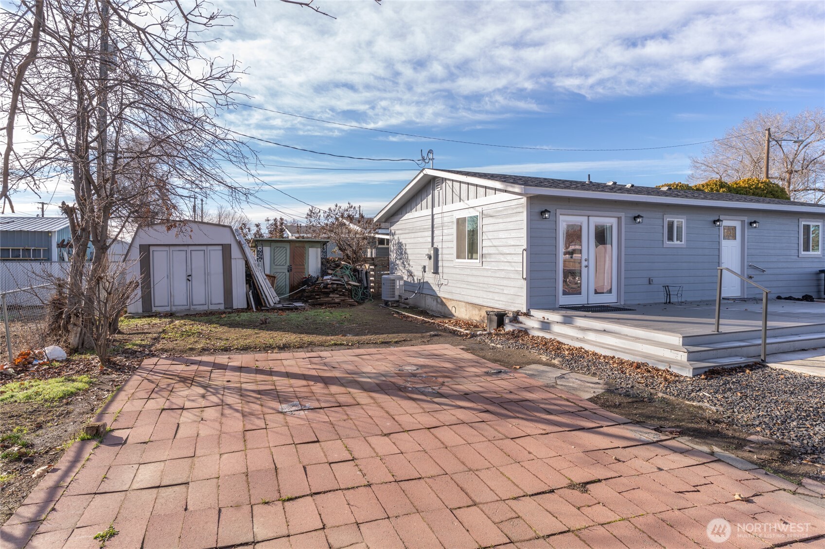 2427 W Texas Street Property Photo 21