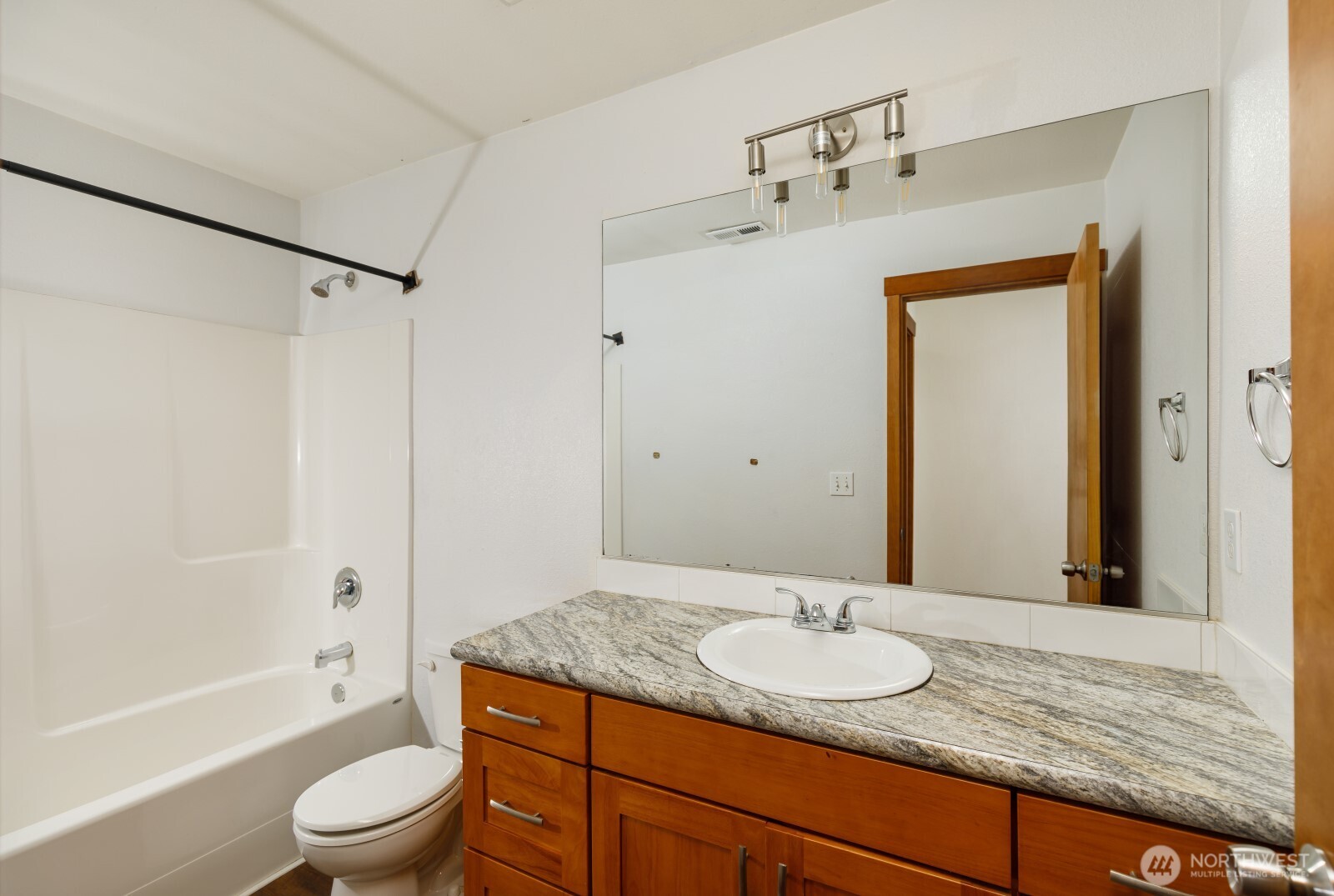 813 S 10th Street Property Photo 26