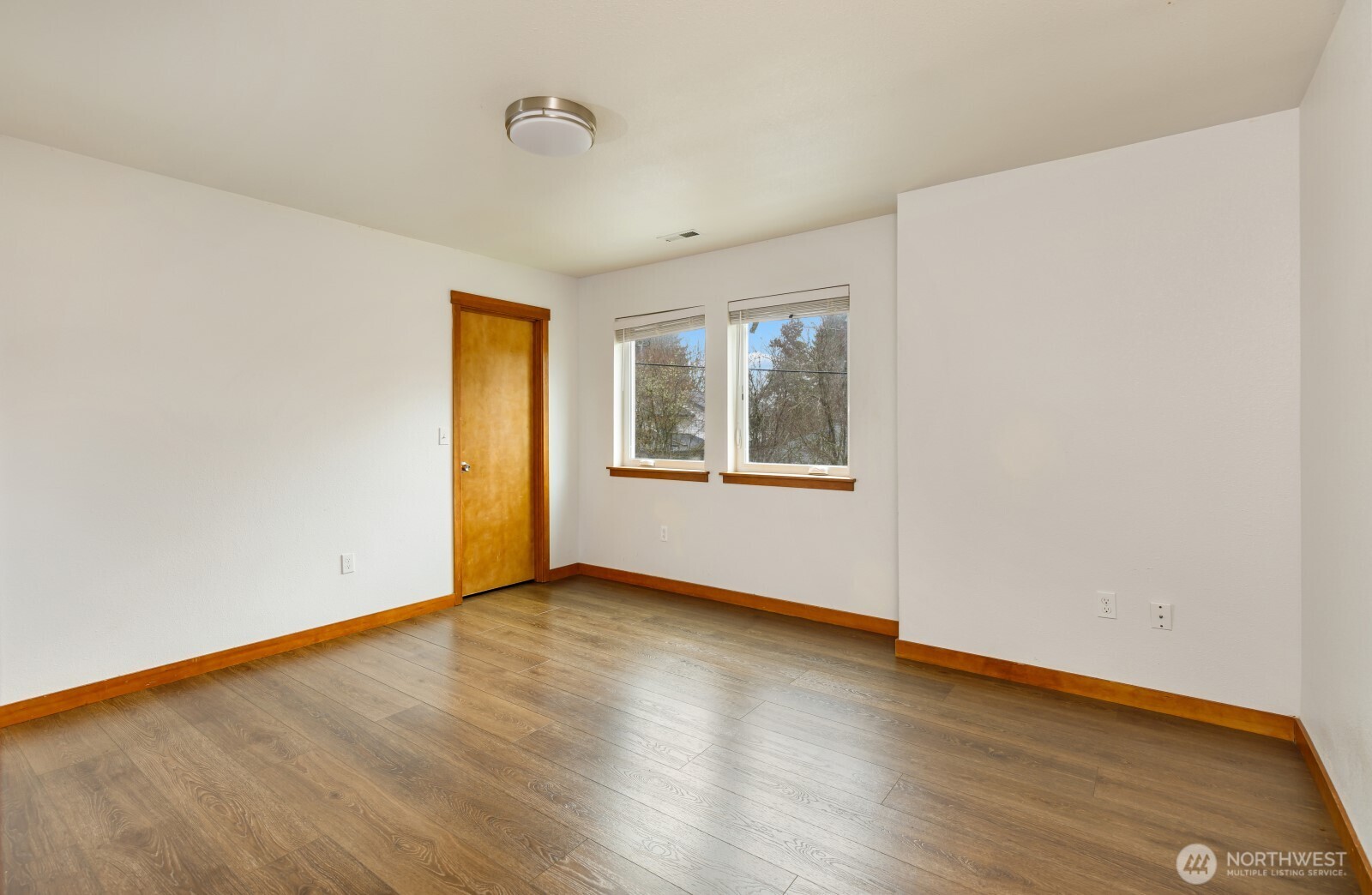 813 S 10th Street Property Photo 27