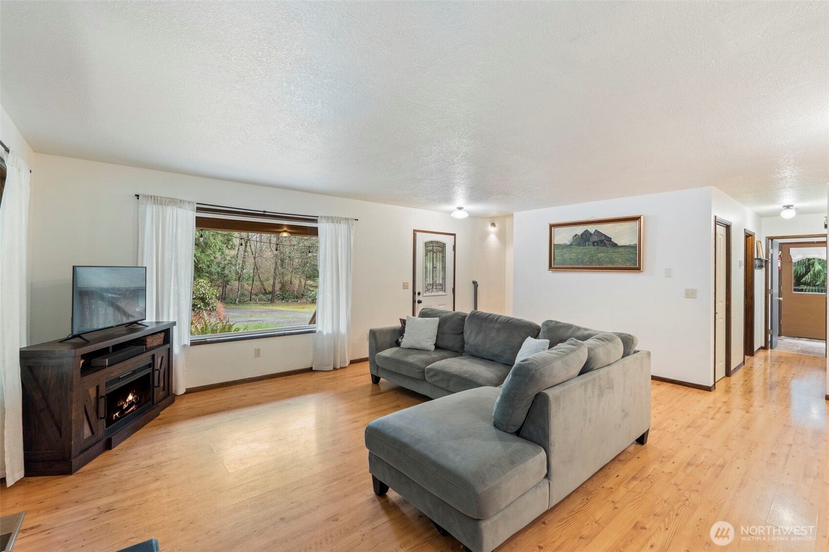 209 Alpha Way Property Photo 9