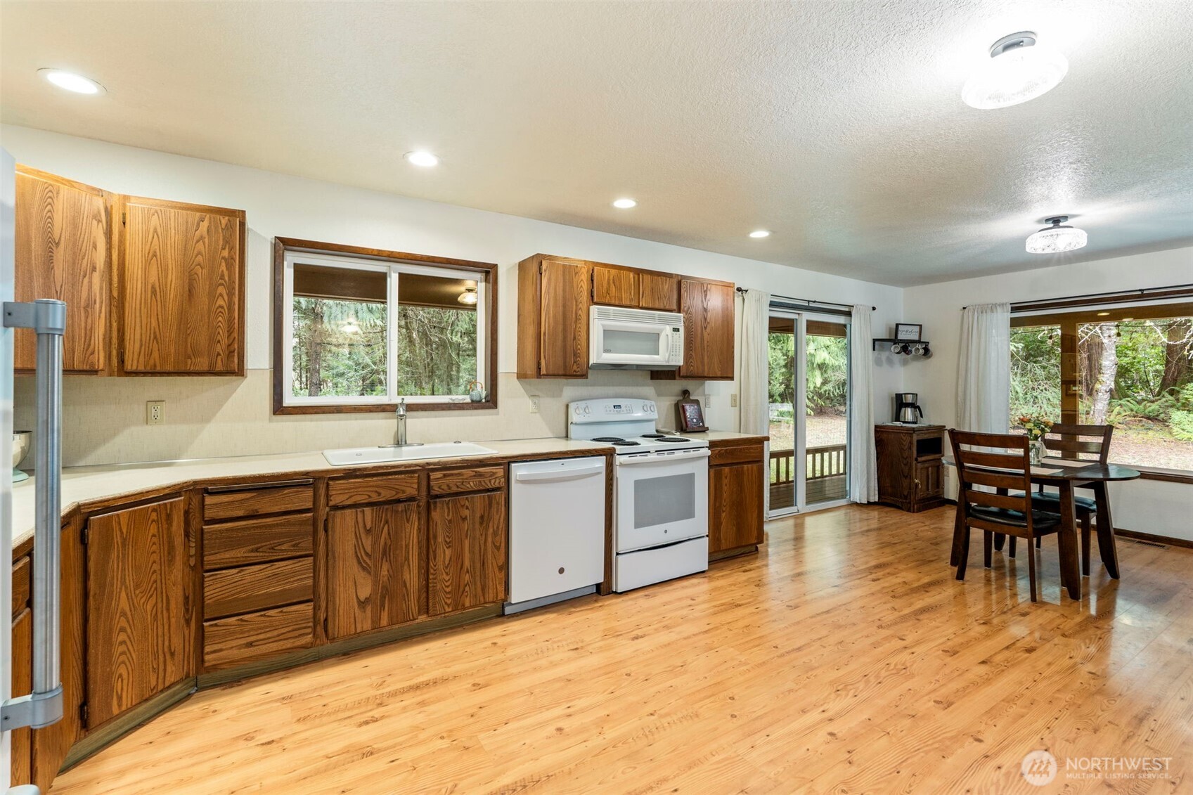 209 Alpha Way Property Photo 11