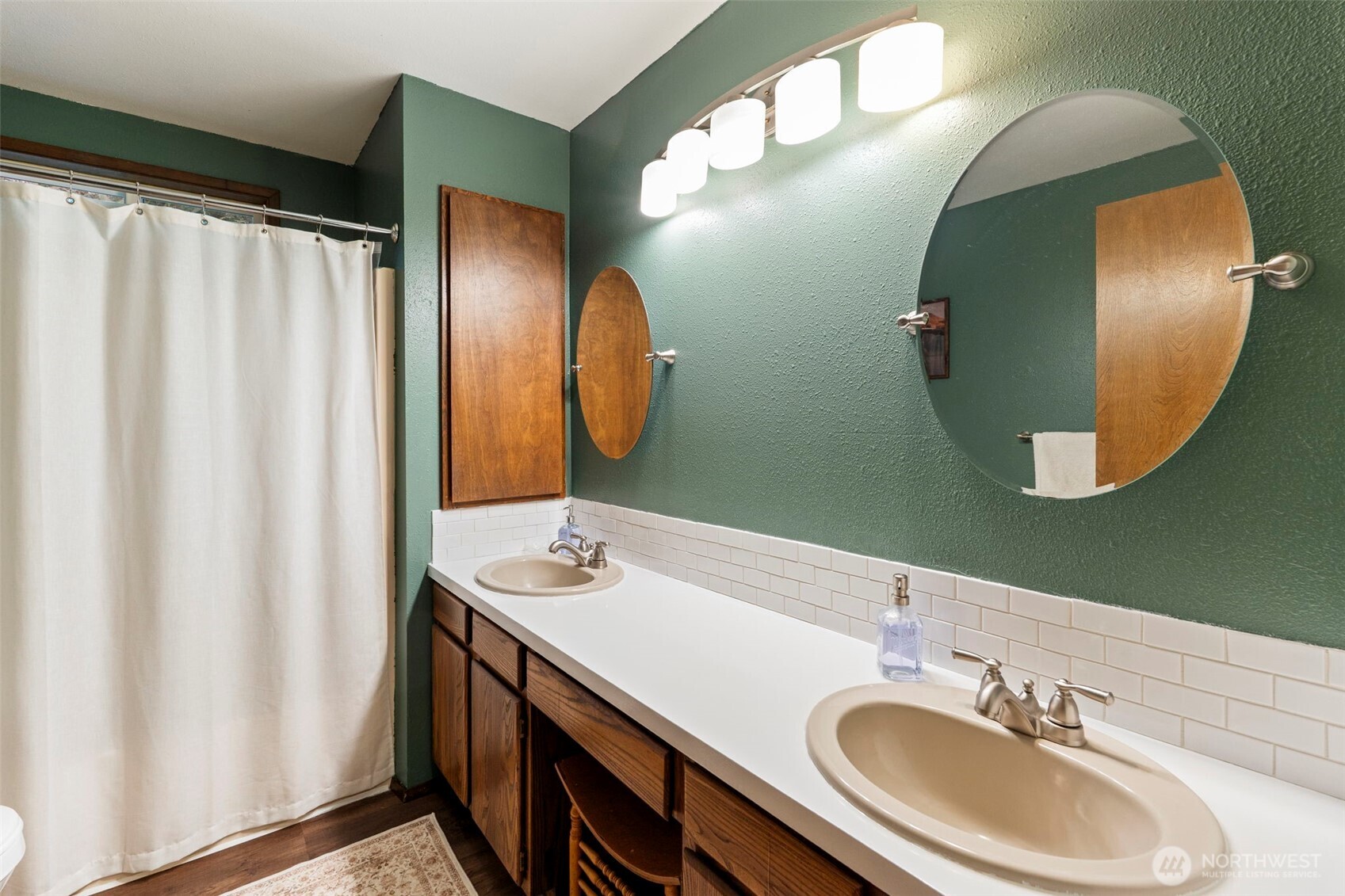 209 Alpha Way Property Photo 15