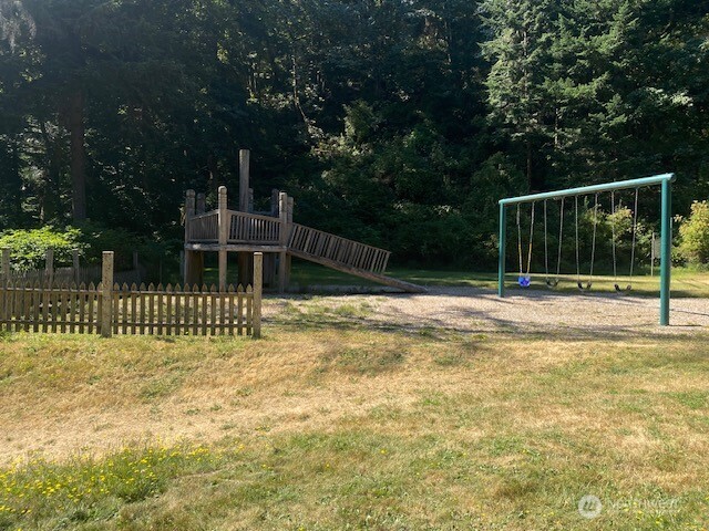 1268 Island Drive Property Photo 8