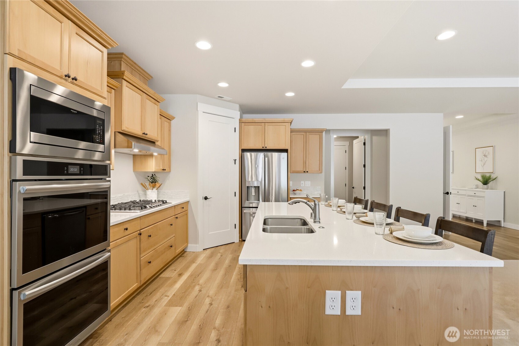 5487 Skyfall Place Property Photo 12