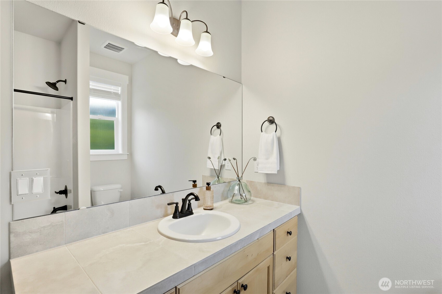 5487 Skyfall Place Property Photo 27