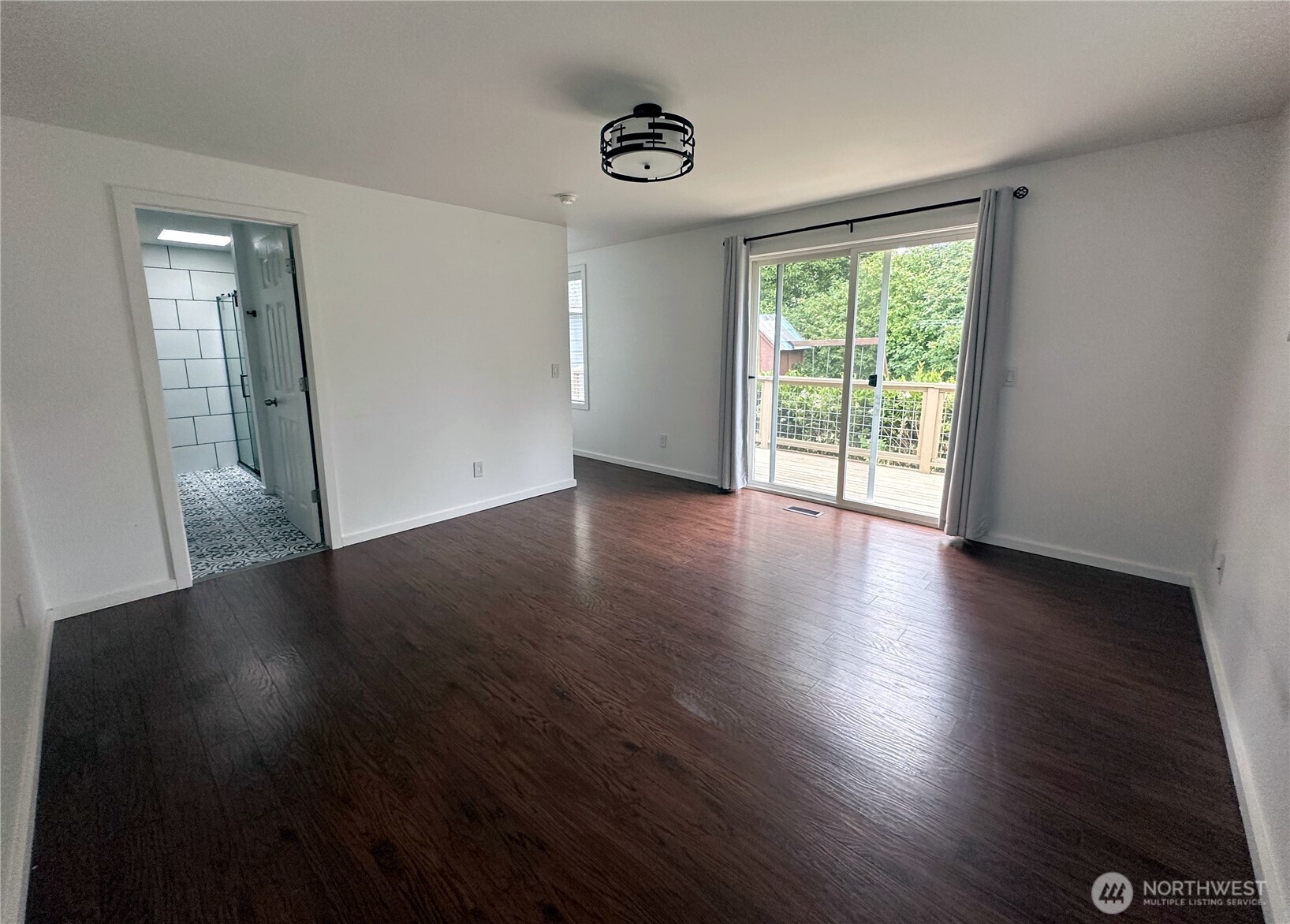 1226 Dewey Drive Property Photo 14