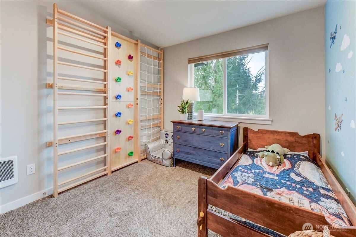 224 Raybird Avenue Property Photo 17
