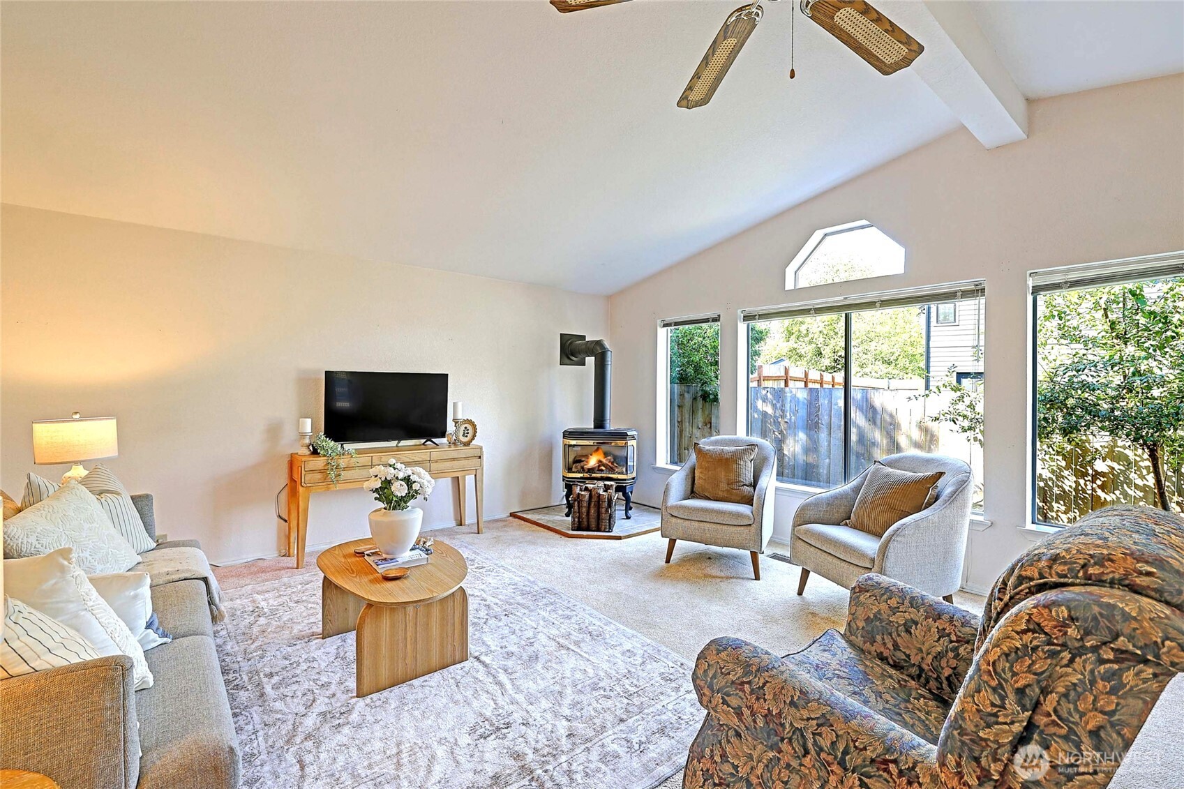 9224 192nd Street Property Photo 5
