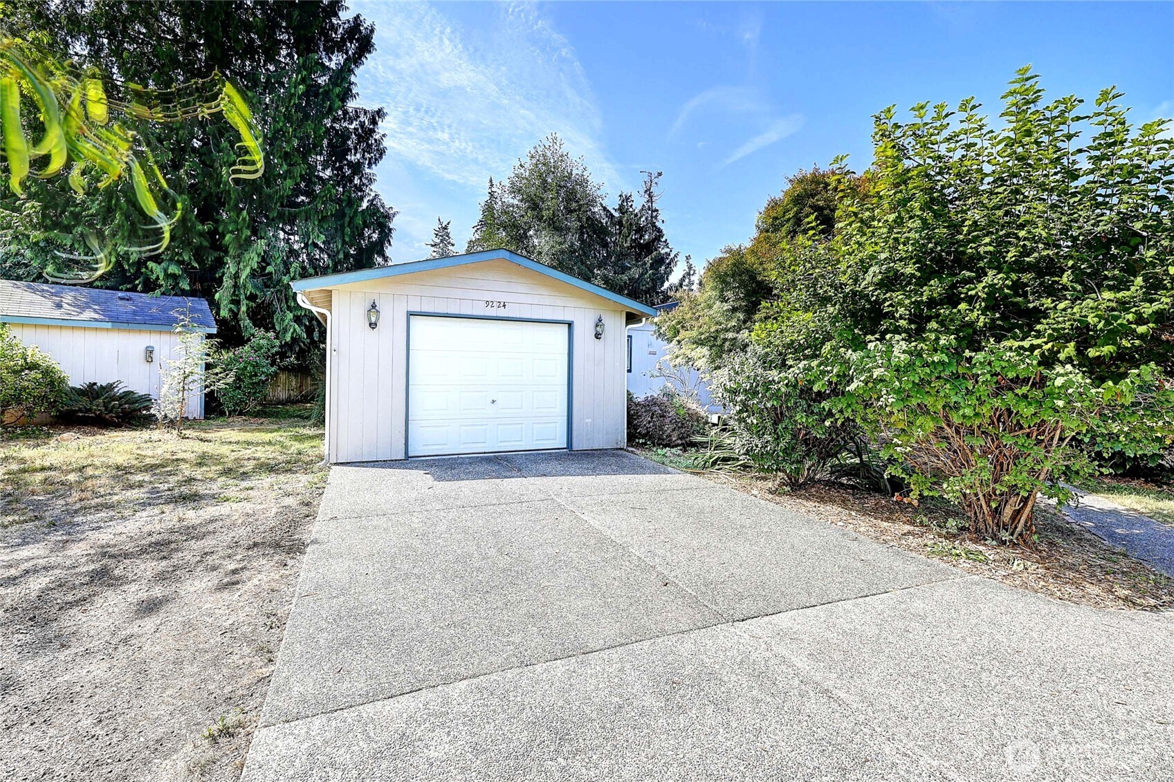 9224 192nd Street Property Photo 24