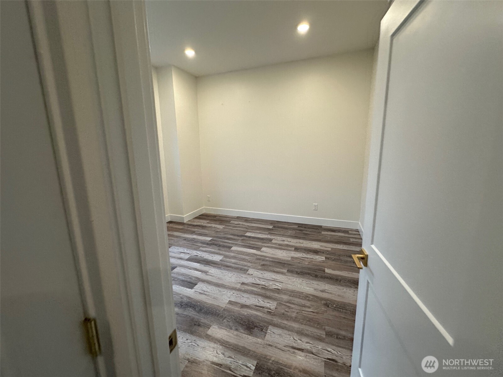 559 Upper Naselle Road Property Photo 8