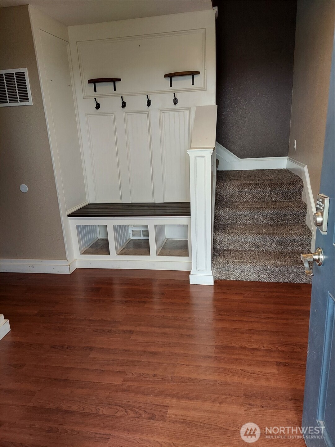 405 Strand Road Property Photo 6