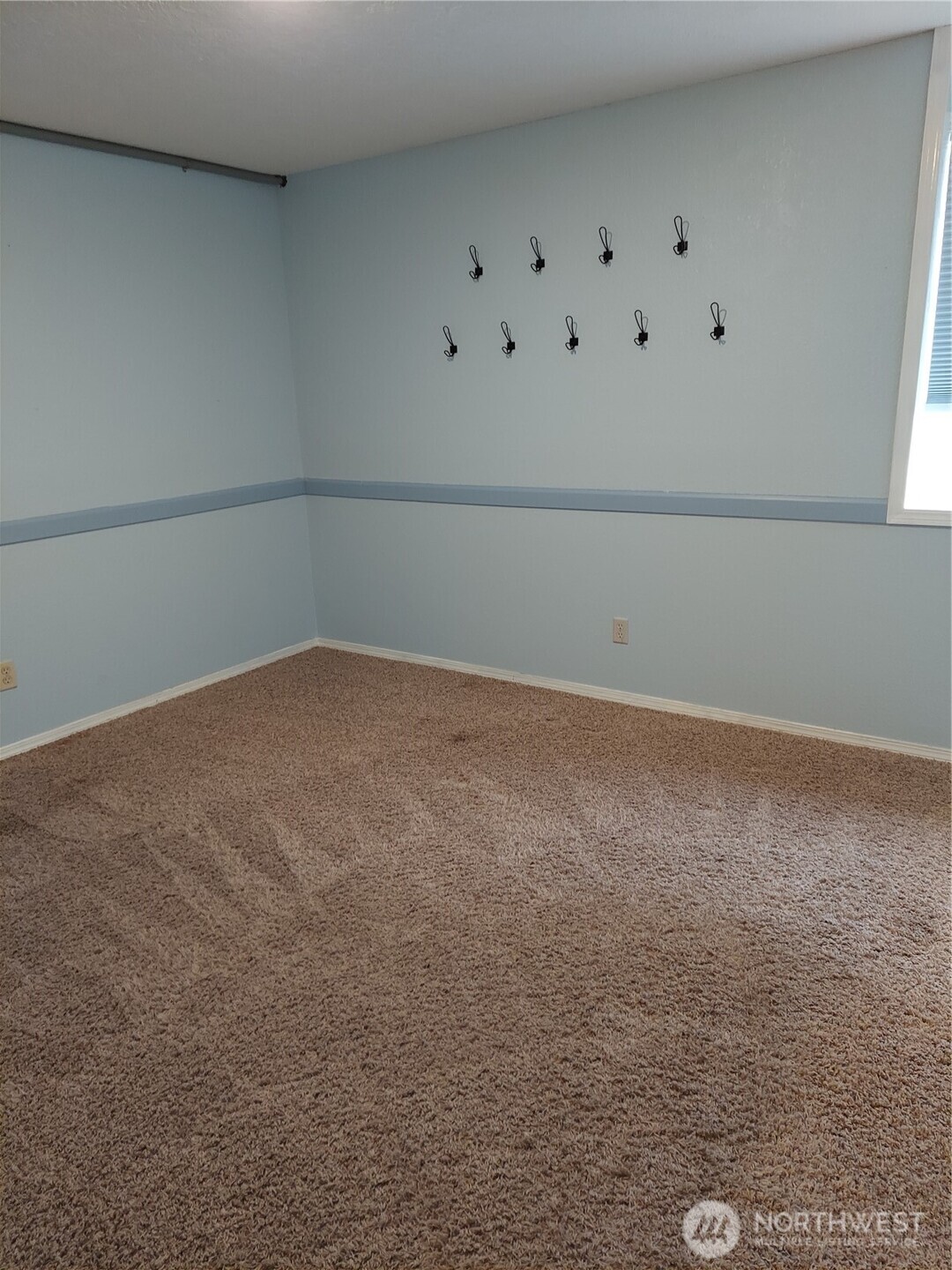 405 Strand Road Property Photo 9