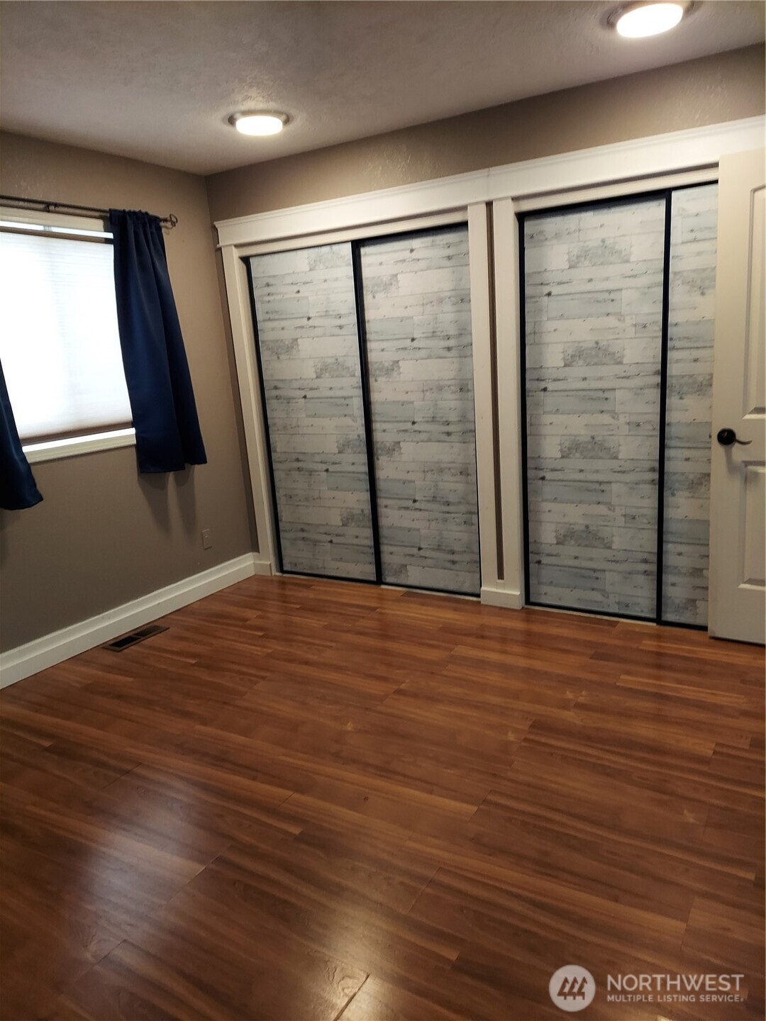 405 Strand Road Property Photo 16