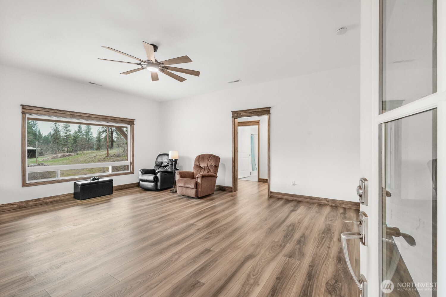 932 Zelinski Road Property Photo 6