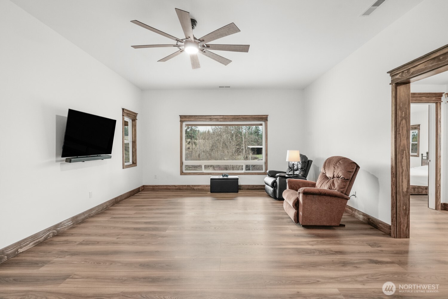 932 Zelinski Road Property Photo 7
