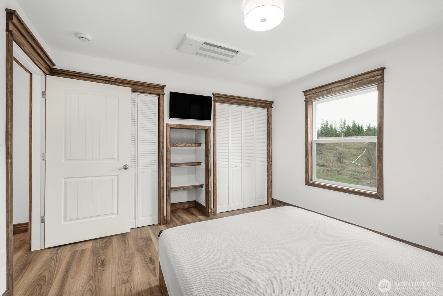 932 Zelinski Road Property Photo 17