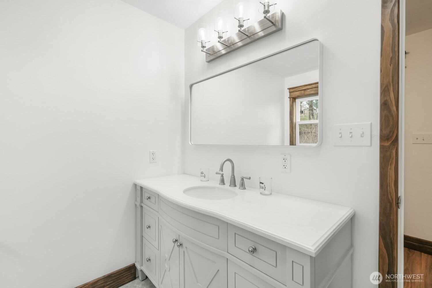 932 Zelinski Road Property Photo 21