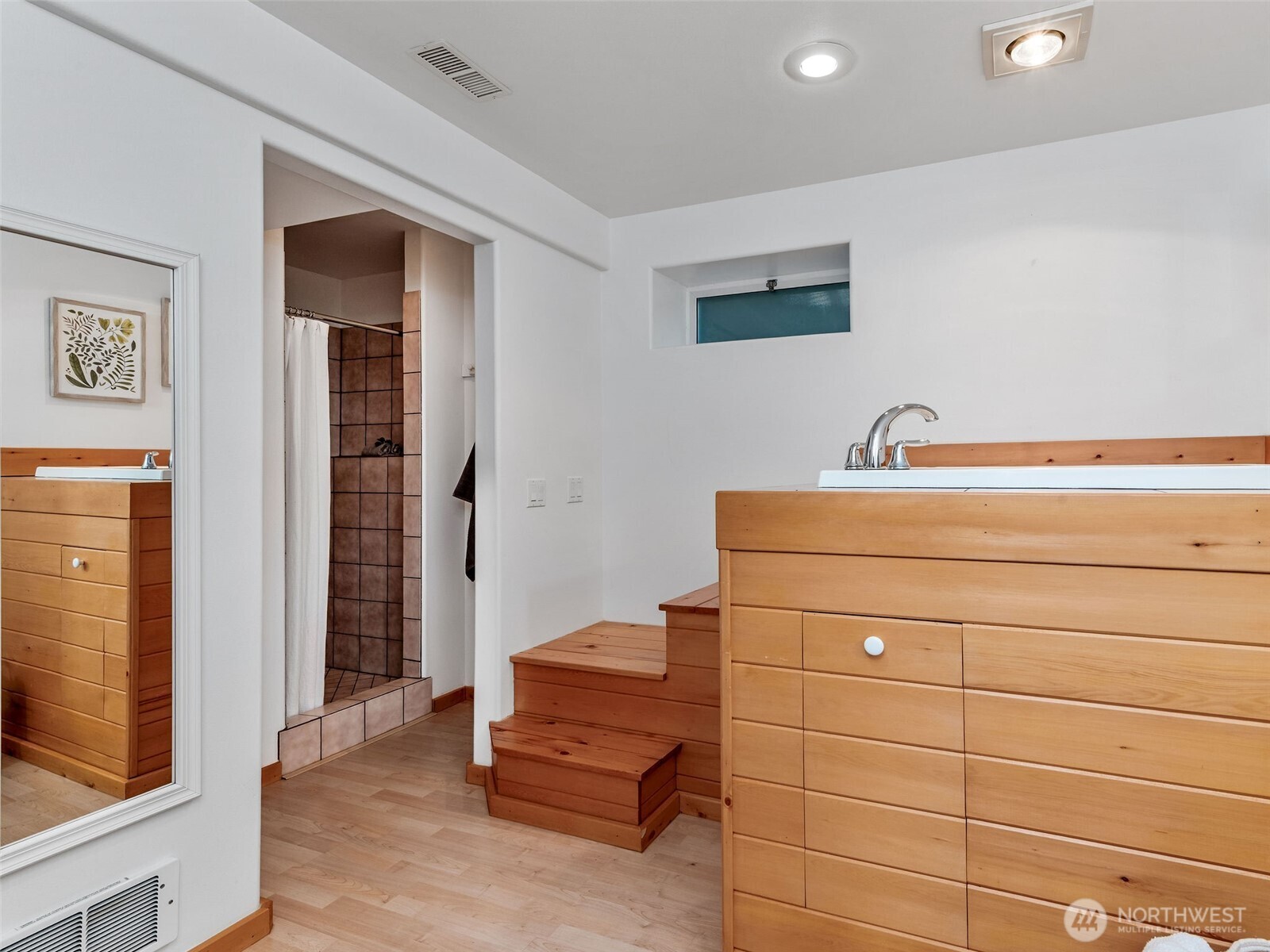 931 Jolie Way Property Photo 33