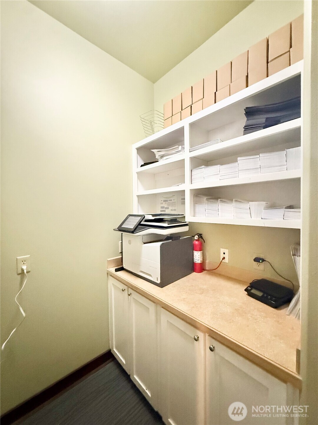 214 Pine Street Property Photo 15