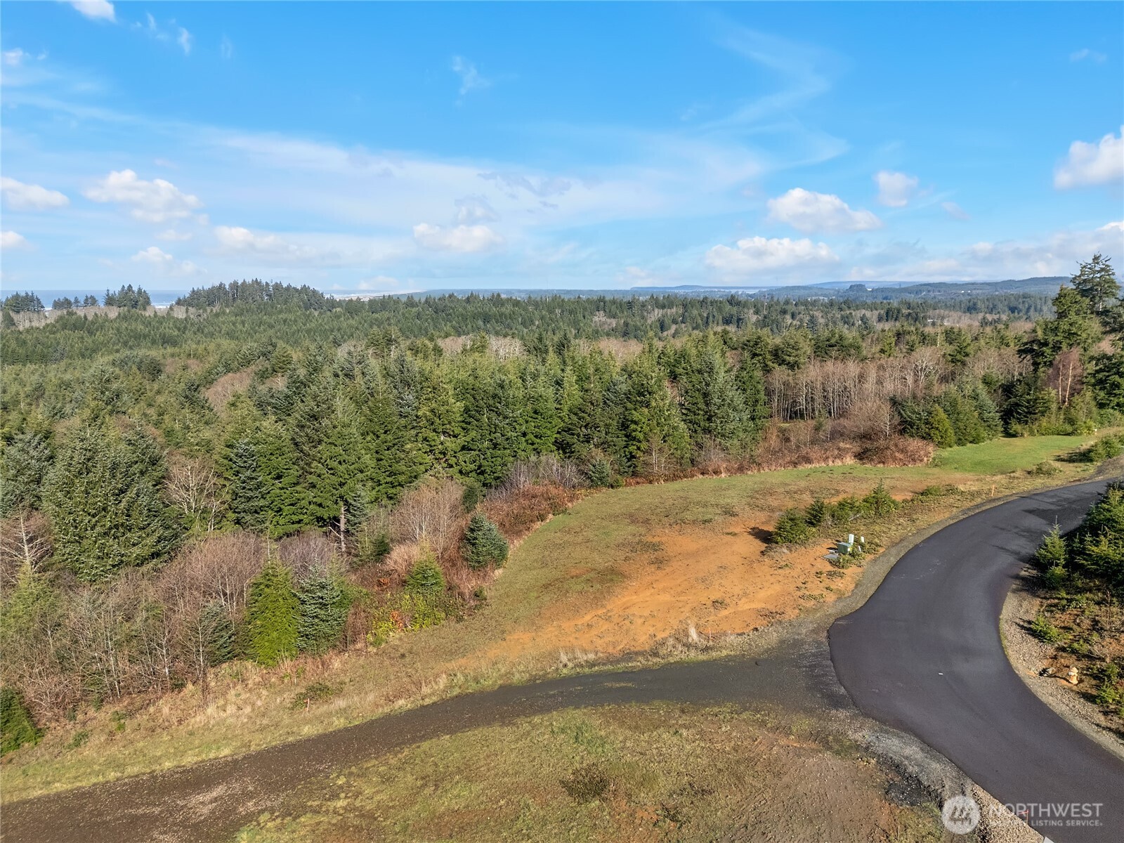 3038 Ocean View Court Property Photo 3