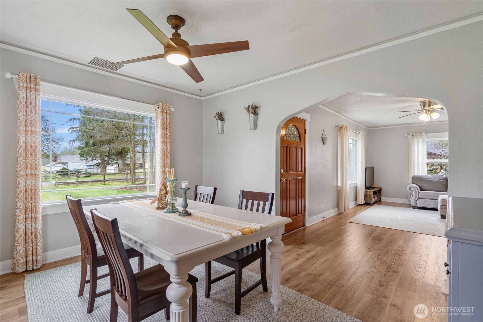 862 King Road Property Photo 16