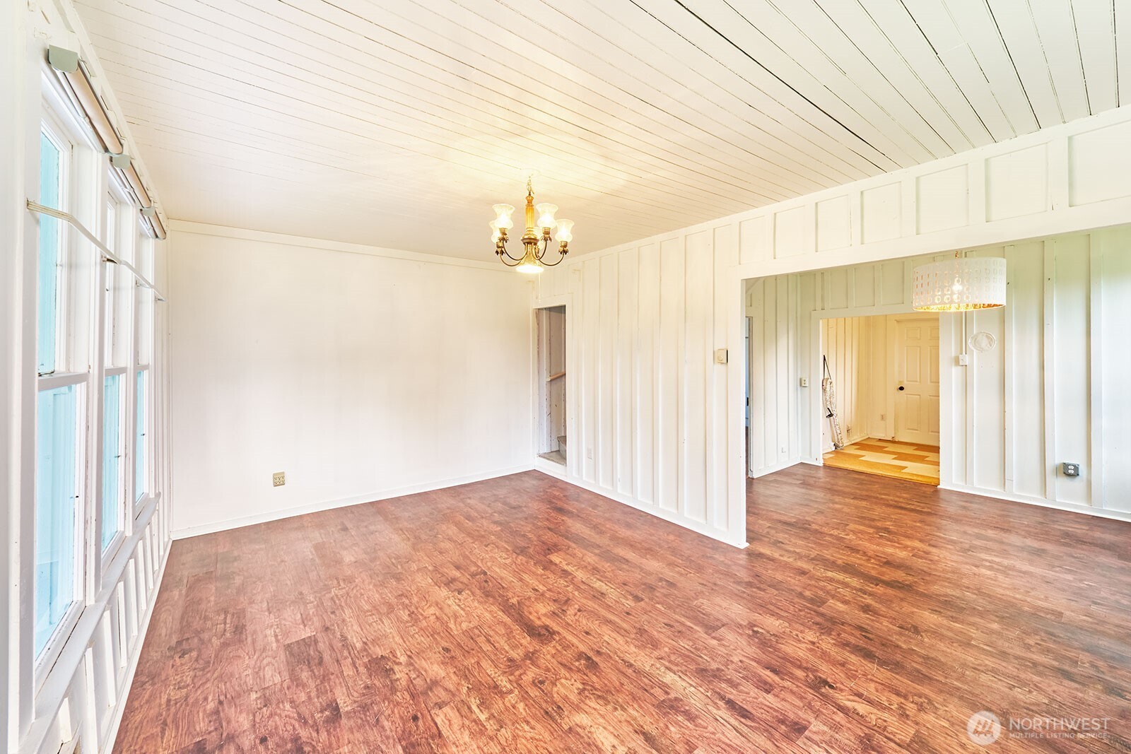 4302 L Place Property Photo 6