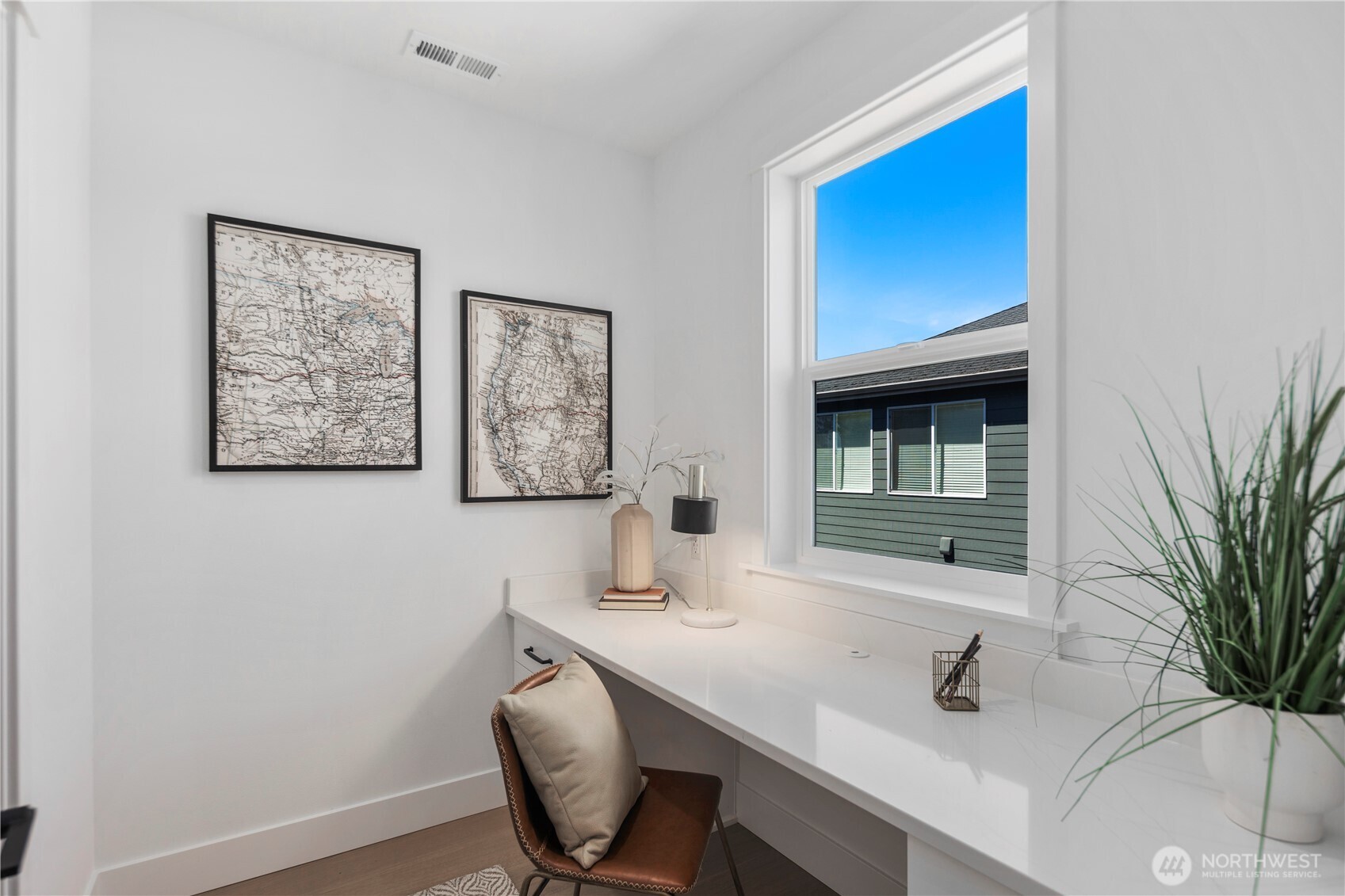 4118 220th Place Property Photo 14