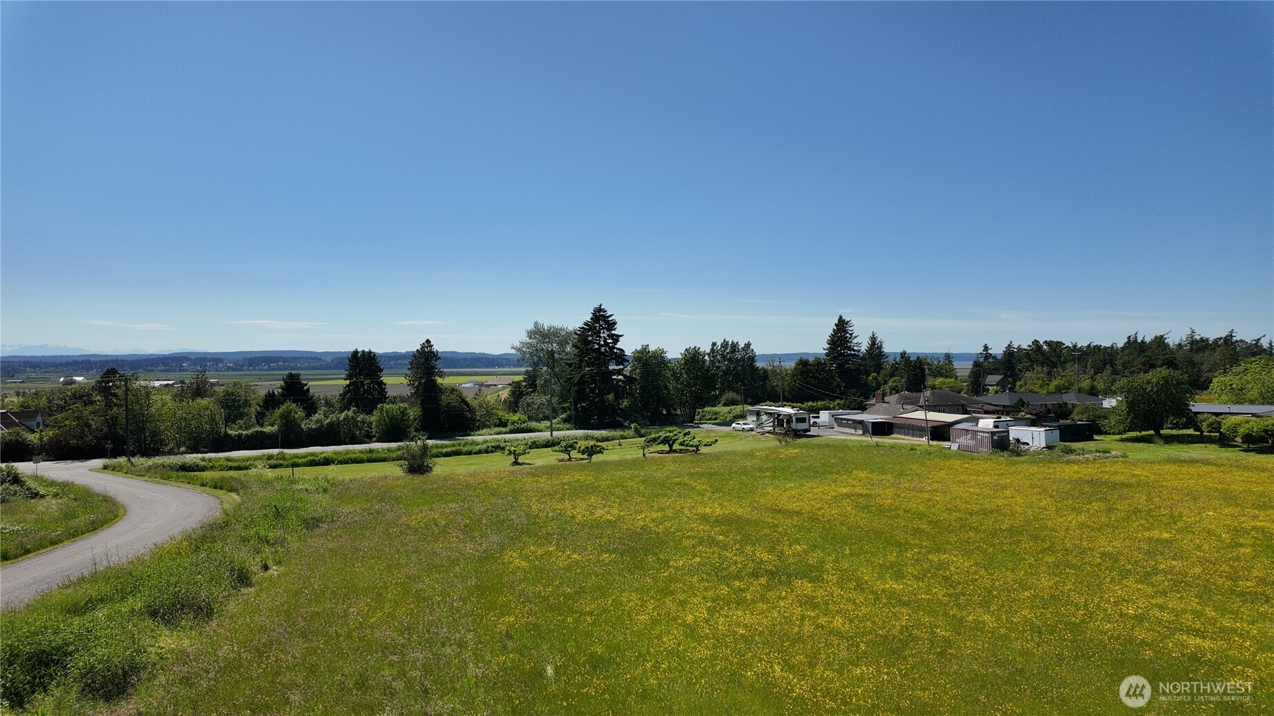 8915 286th Place Property Photo 7