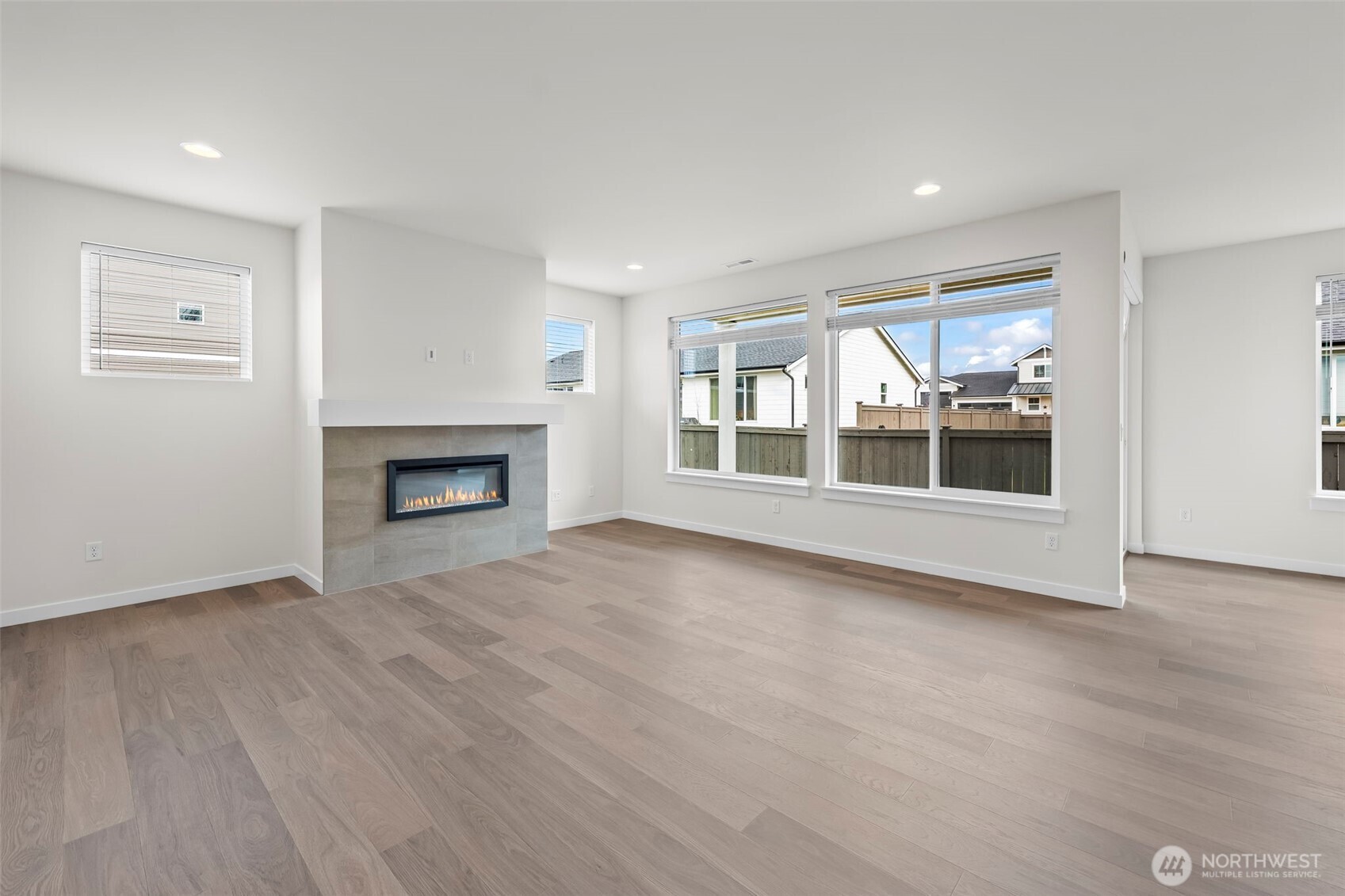 3183 Roosevelt Avenue Property Photo 4