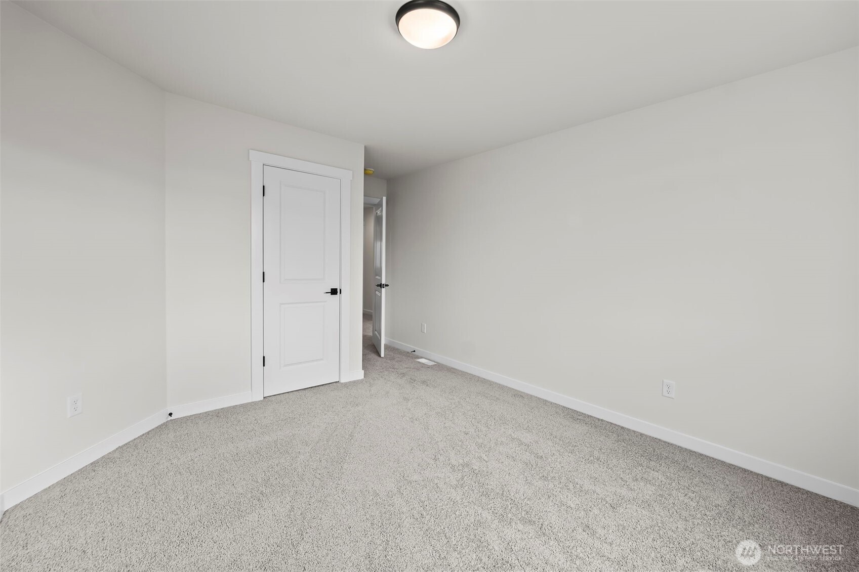 3183 Roosevelt Avenue Property Photo 26