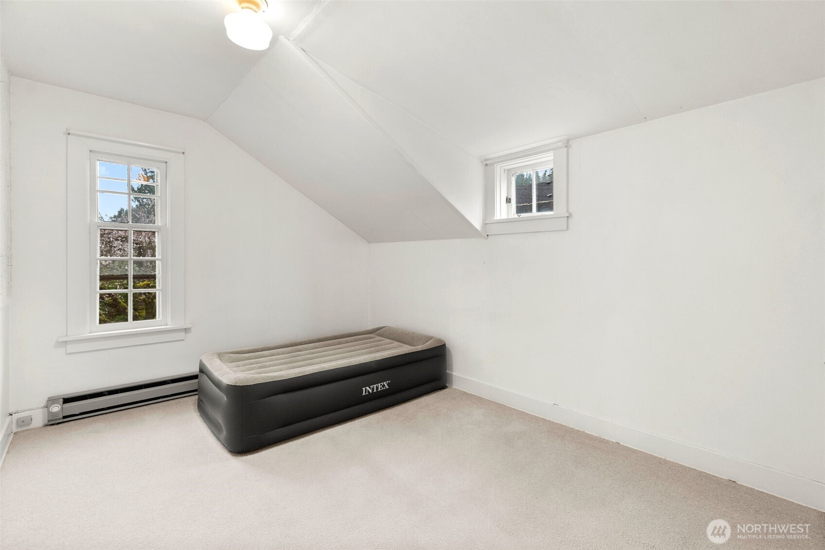 1100 N Broadway Property Photo 34
