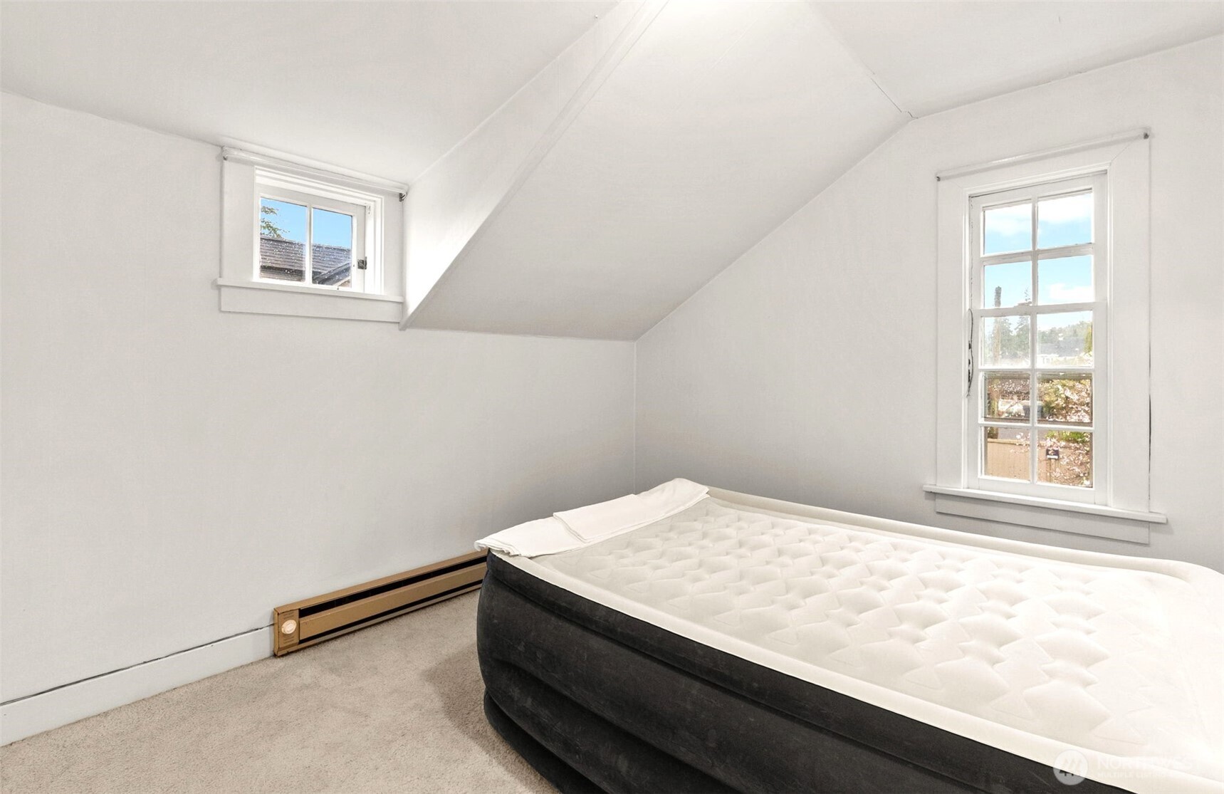 1100 N Broadway Property Photo 36