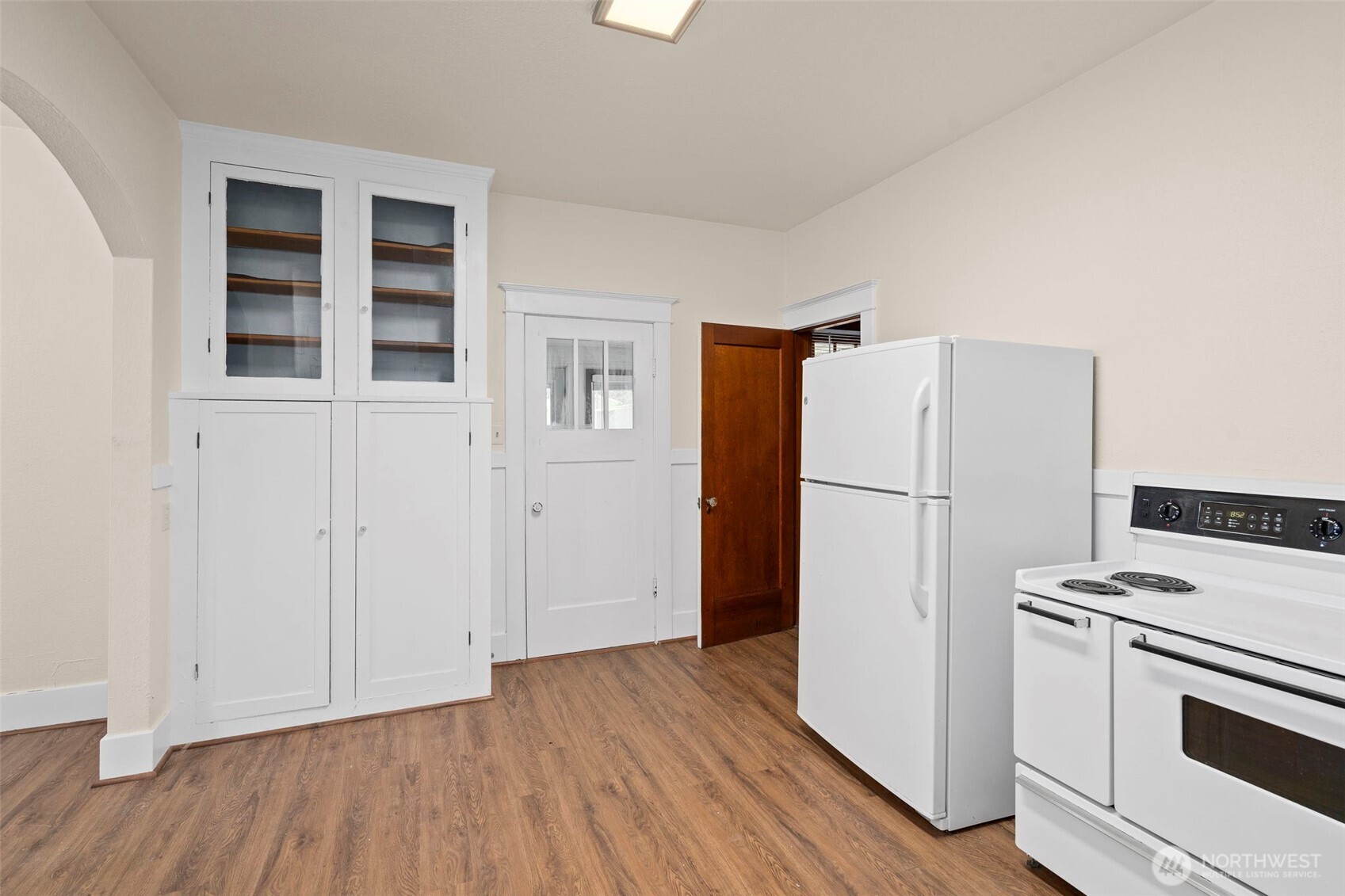 26 Se Spring Street Property Photo 12