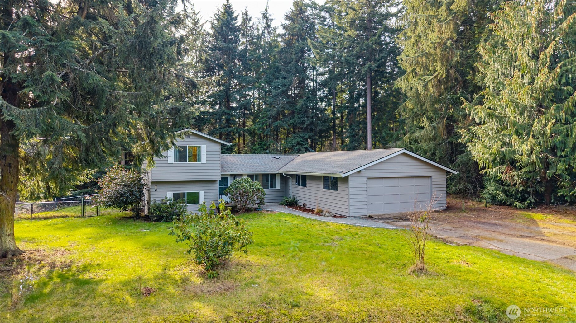 744 Spitfire Lane Property Photo 1