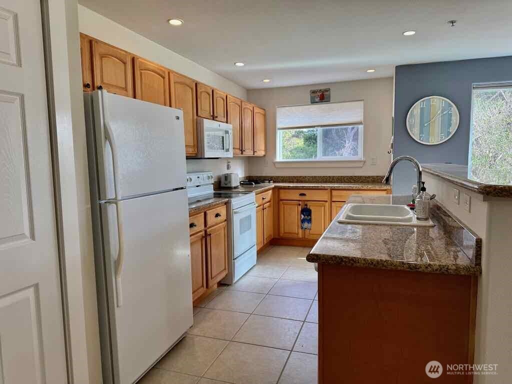 1600 W Ocean Avenue 1311 Property Photo 15