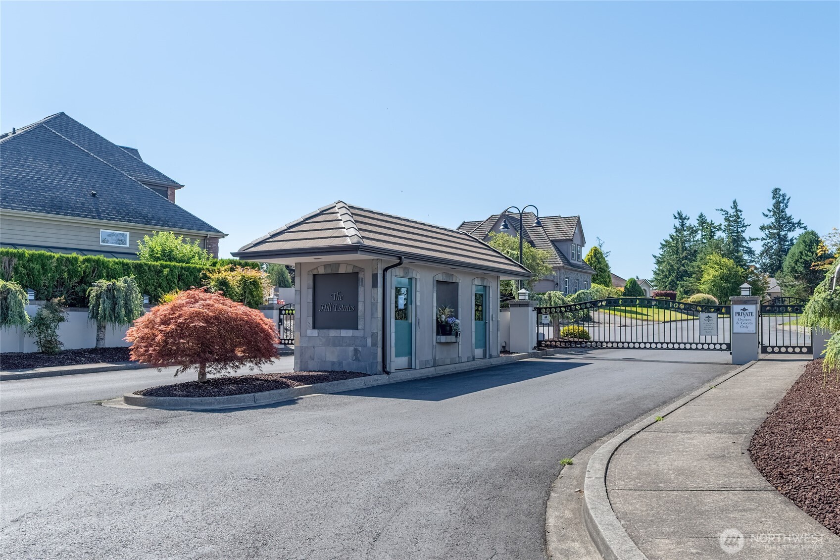 14 Forest Hill Estate Property Photo 14