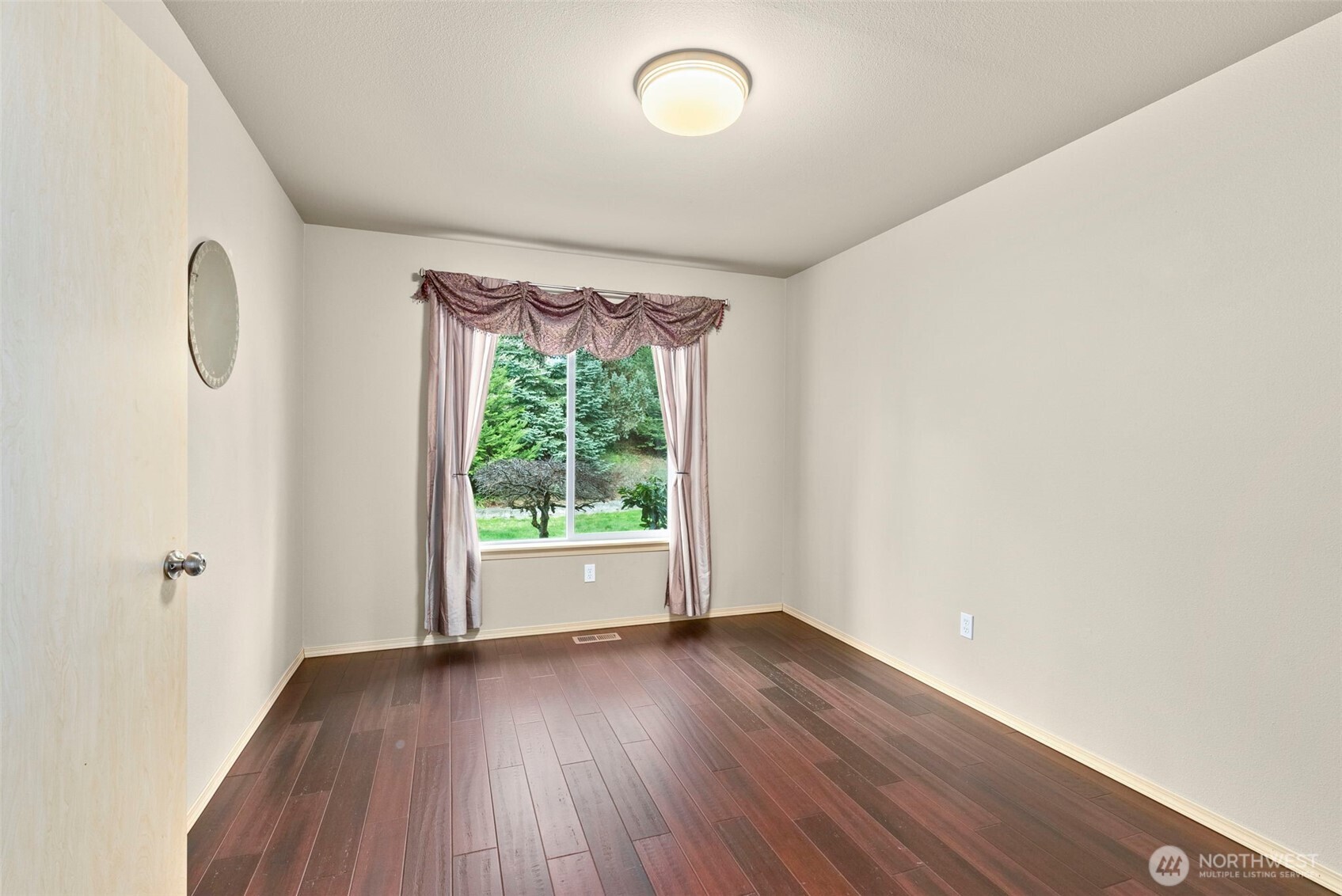 117 Briarwood Court Property Photo 13