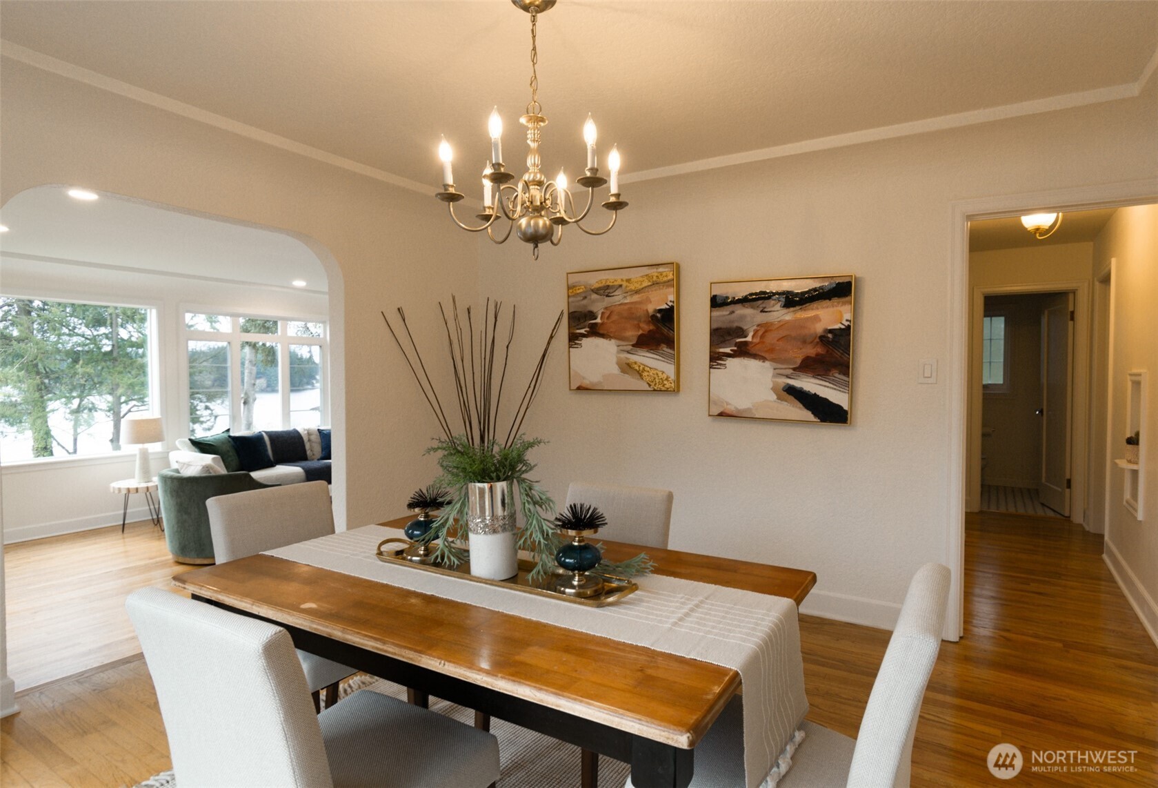 10826 Meadow Road Property Photo 11