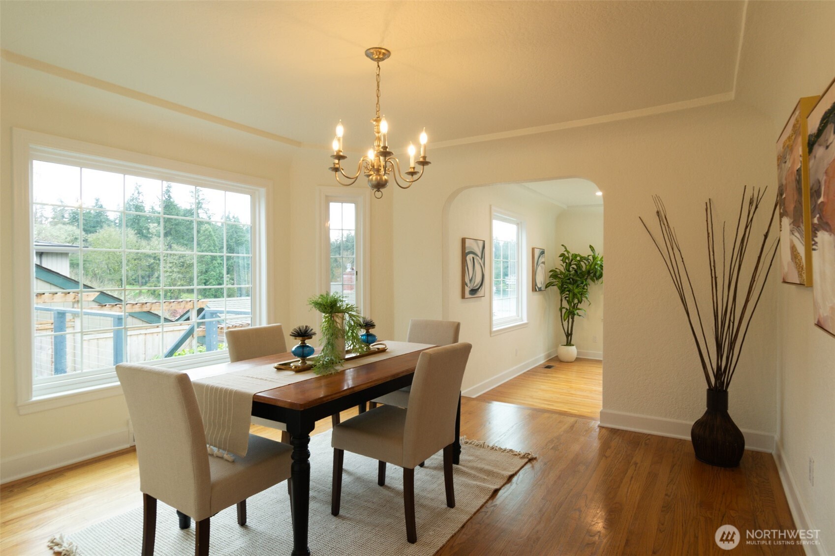 10826 Meadow Road Property Photo 12