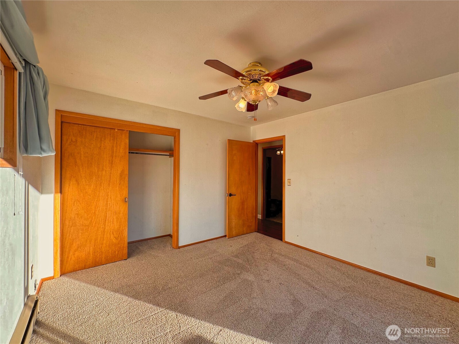 804 Central Drive Property Photo 13