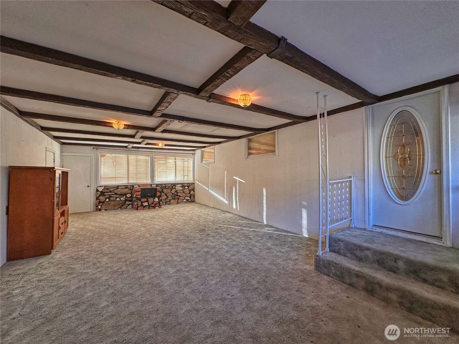 804 Central Drive Property Photo 16