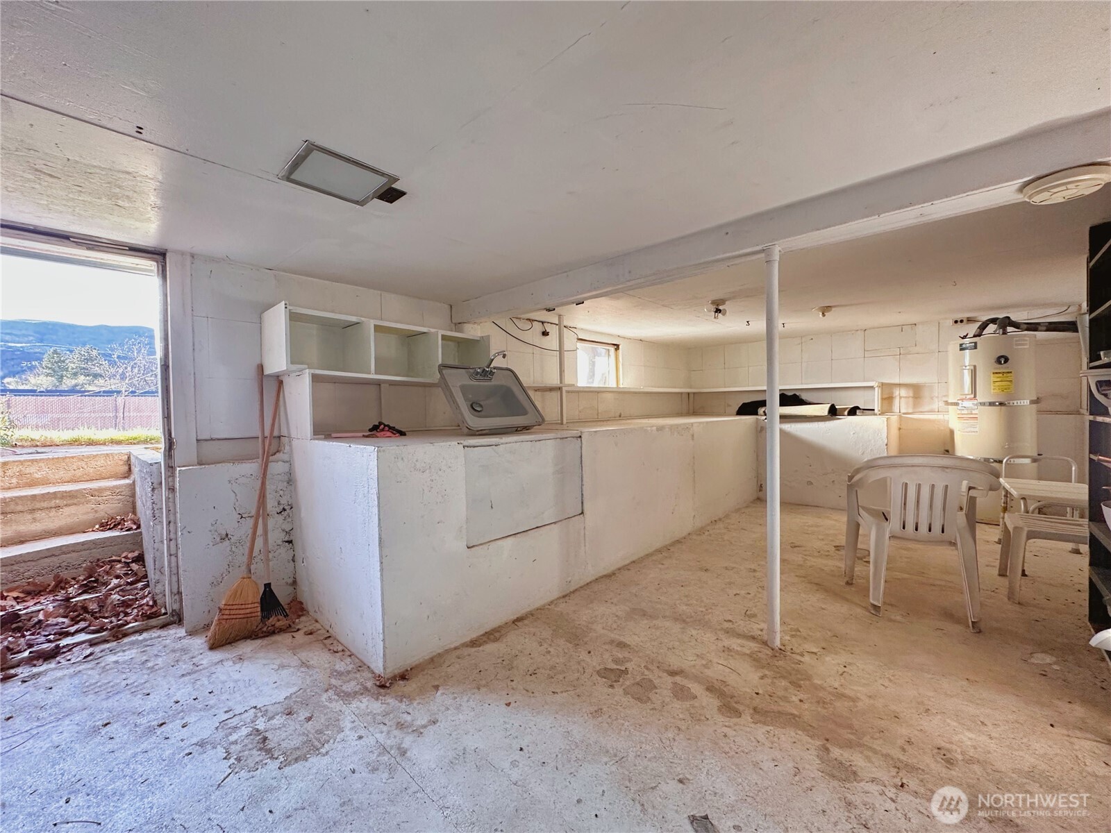 804 Central Drive Property Photo 18