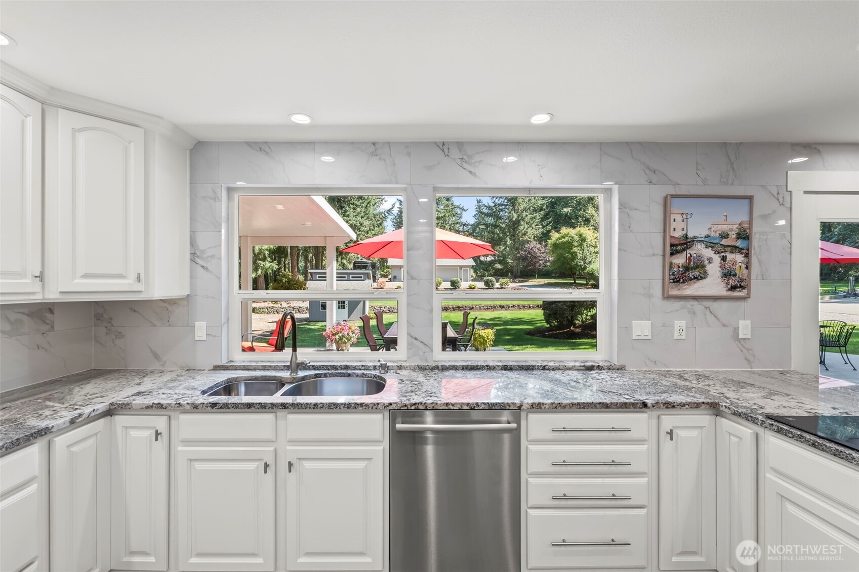 407 Point Fosdick Drive Property Photo 6