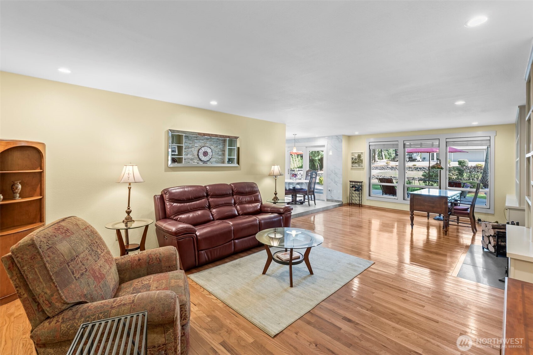 407 Point Fosdick Drive Property Photo 15