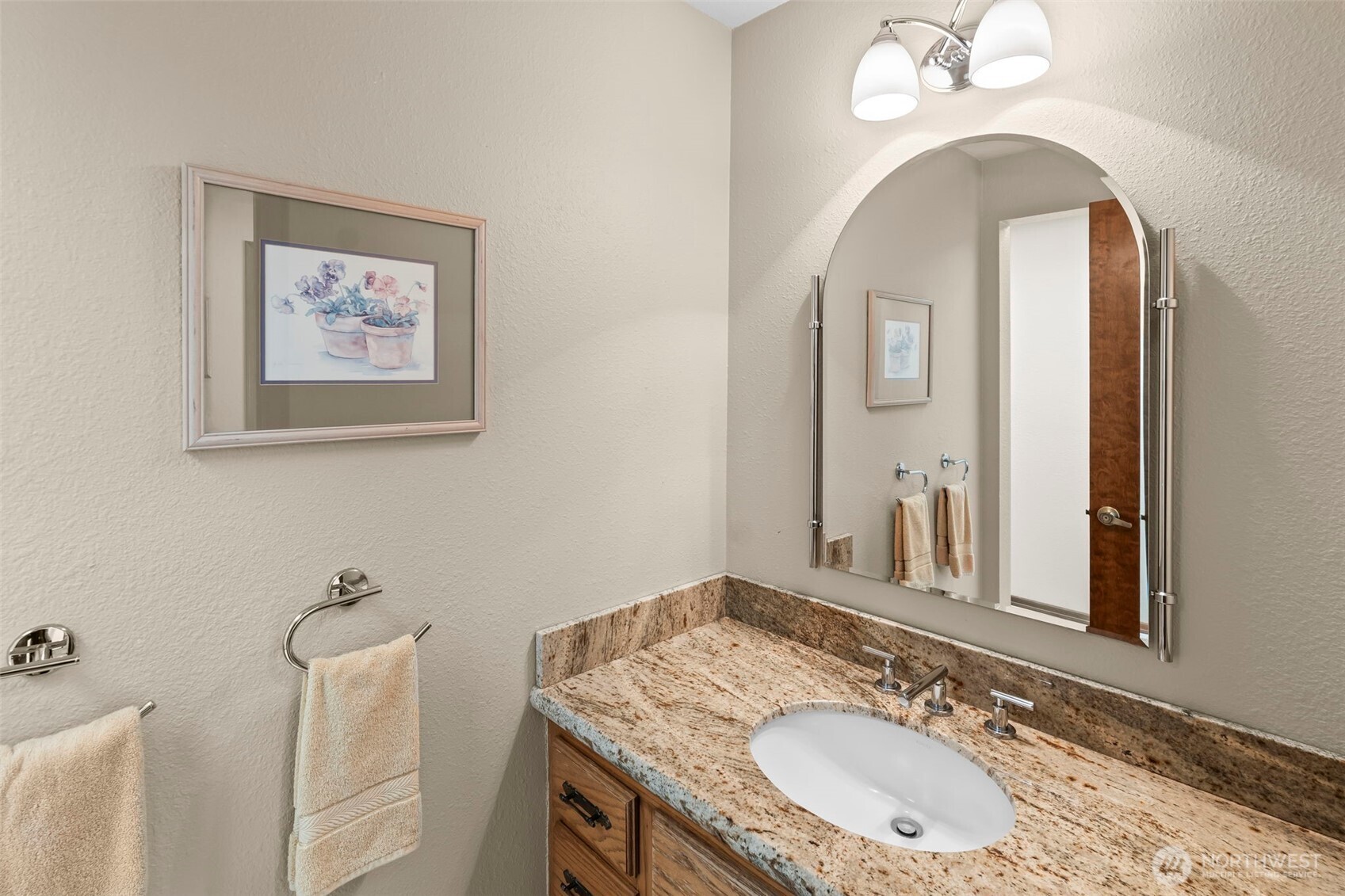 407 Point Fosdick Drive Property Photo 17