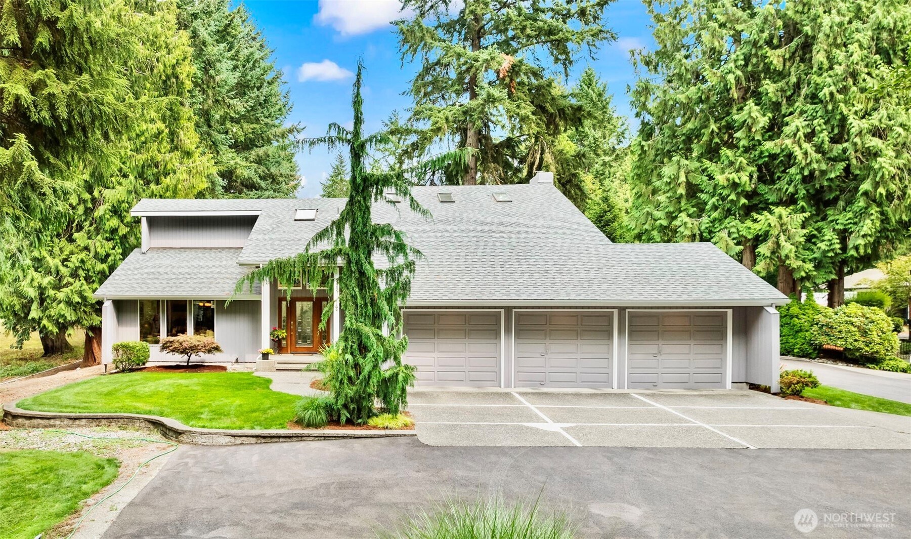 407 Point Fosdick Drive Property Photo 40